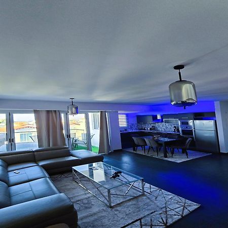 Golden Bay Deluxe Holiday Apartment Protaras Dış mekan fotoğraf