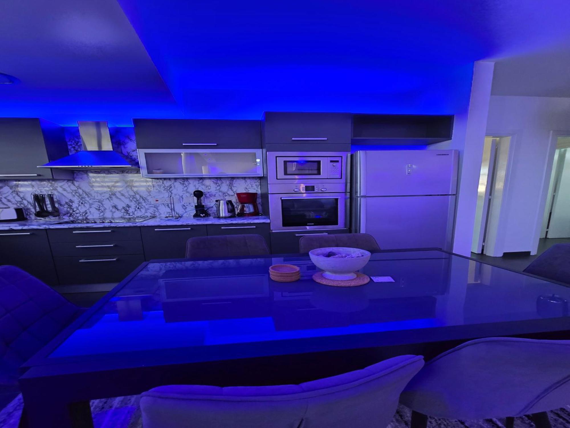 Golden Bay Deluxe Holiday Apartment Protaras Dış mekan fotoğraf