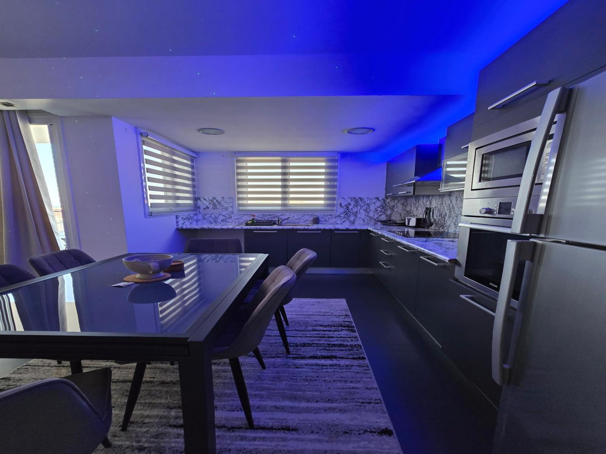 Golden Bay Deluxe Holiday Apartment Protaras Dış mekan fotoğraf